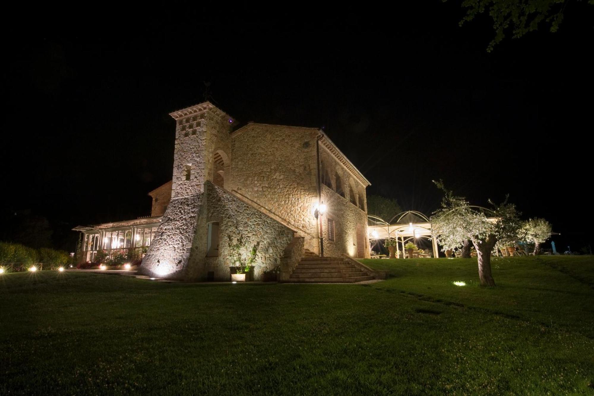 Tenuta Del Gallo อเมเลีย ภายนอก รูปภาพ